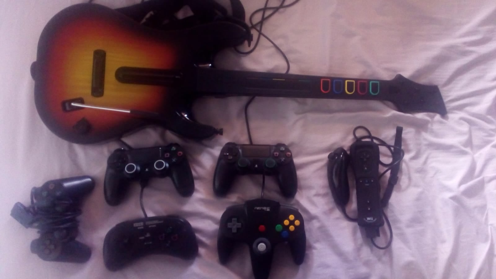 Foto aleatória dos meus controles — 2017